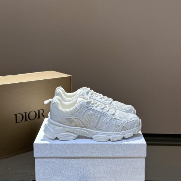 Dior Chrono Sneaker