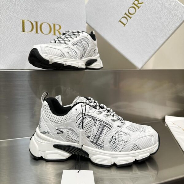 Dior Chrono Sneaker