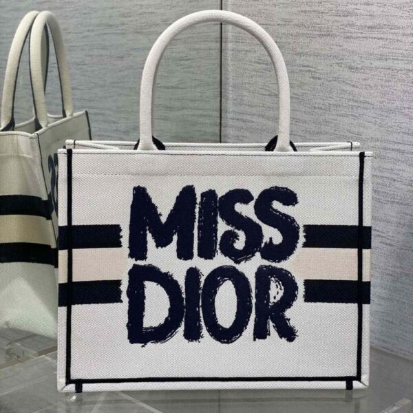 Dior Medium Dior Book Tote