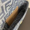 desc_fendi-baguette-mini-light-blue-ff-denim-fabric-bag_4