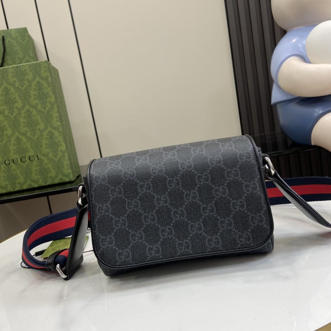 Gucci GG Super Mini Bag