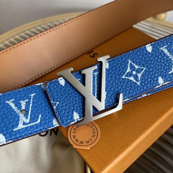 Louis Vuitton Belt LV Initiales