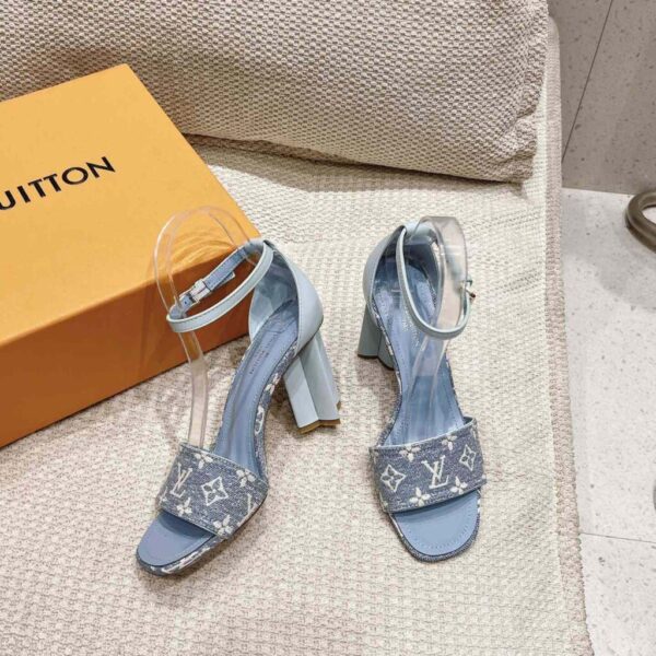 desc_louis-vuitton-silhouette-sandal--1aazt8_2