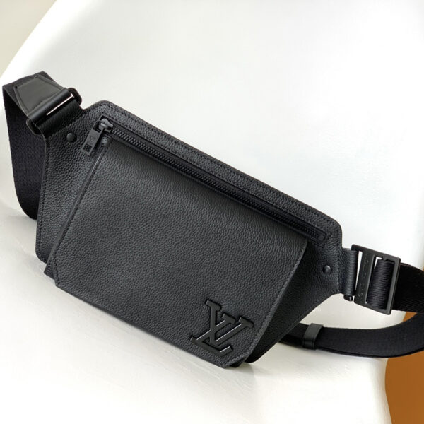 Louis Vuitton Takeoff Sling