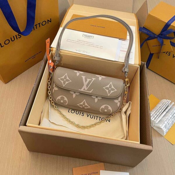 Louis Vuitton Wallet On Chain Ivy