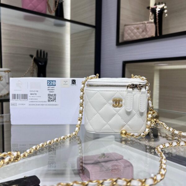 Chanel white bag with chain