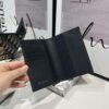 desc_dior-30-montaigne-passport-holder_4