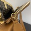 desc_fendi-first-medium-brown-leather-bag_0