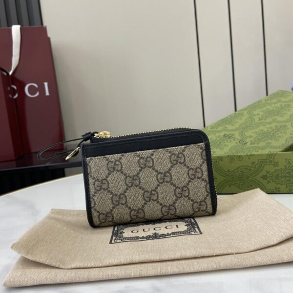 Gucci GG Emblem Zip Card Case