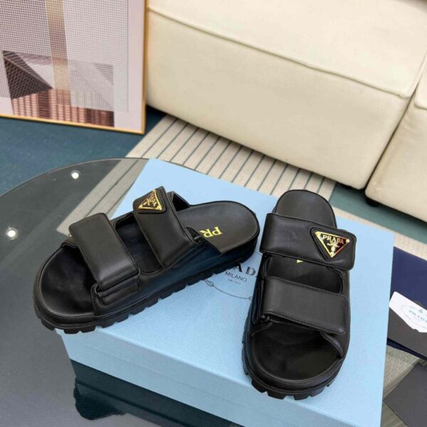 desc_prada-nappa-leather-slides_4