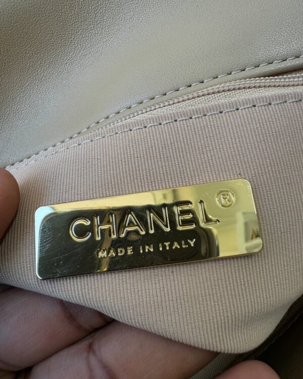 Chanel Lambskin Quilted Medium Chanel 19 Flap - Image 4