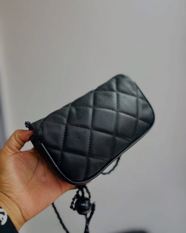 Chanel Cardholder on Chain in Black Caviar - Image 2