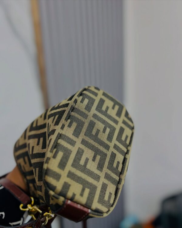 Fendi zucca discount cosmetic bag - Image 7