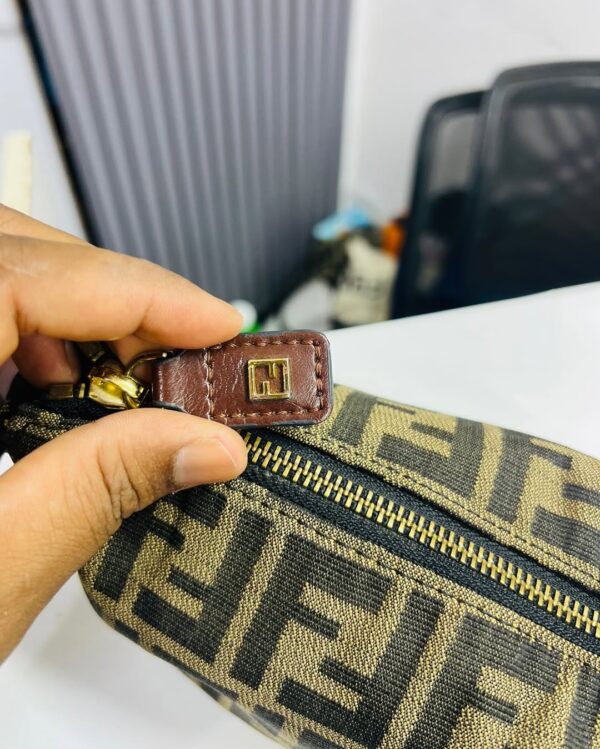 Fendi zucca discount cosmetic bag - Image 5