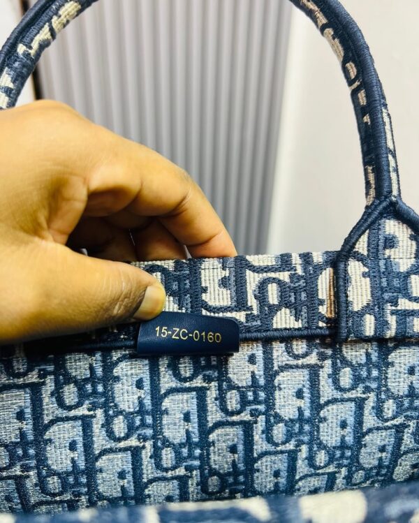 Christian Dior Large Oblique Embroidery Book Tote - Image 4