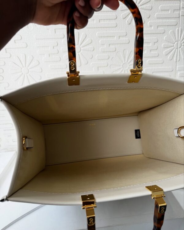 Fendi Sunshine Medium Tote Bag - Image 2
