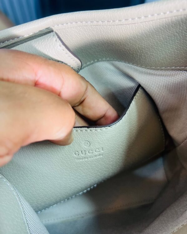 Gucci Ophidia medium shoulder bag - Image 6