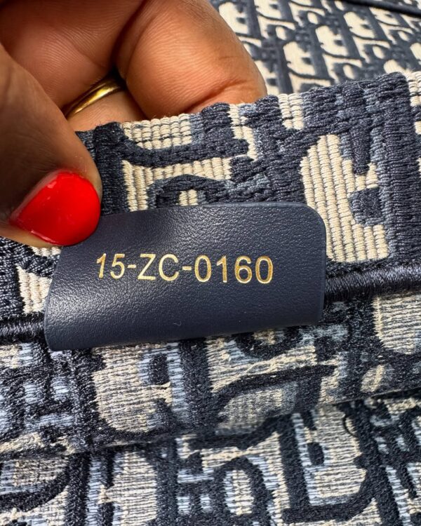 Christian Dior Navy Oblique Medium Book Tote - Image 4