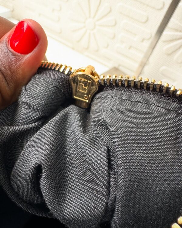 Fendi Small Fendigraphy Shoulder Bag - Image 7