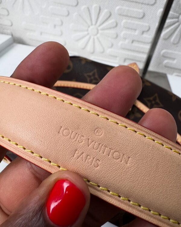 Louis Vuitton Bag Saumur BB - Image 4
