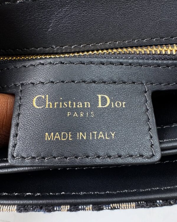 Dior Signature Bag with Strap - Image 4