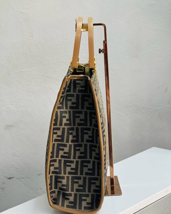 Fendi Zucca Print Sunshine Tote Bag - Image 3