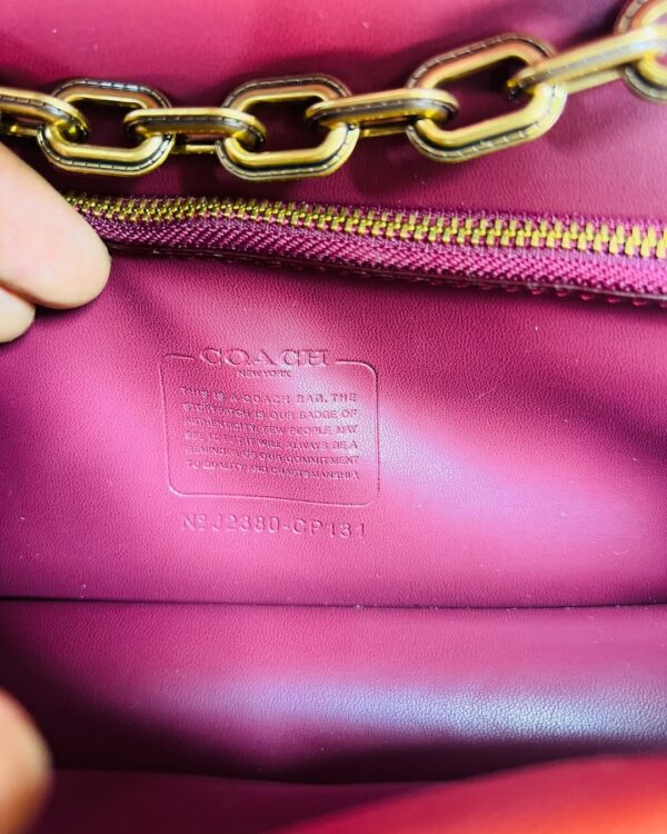 Coach Idol 23 Shoulder Bag - Image 5