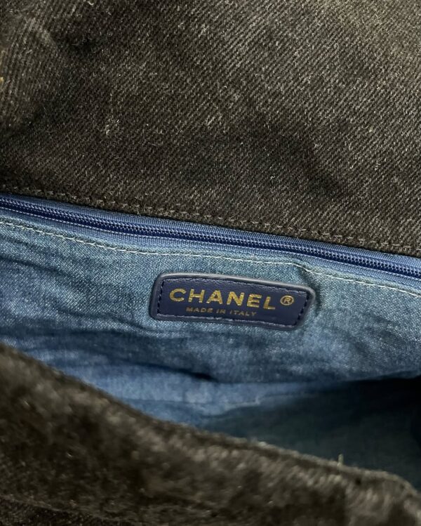 Chanel CC Quilted Black Denim Medium Flap Bag - Image 6
