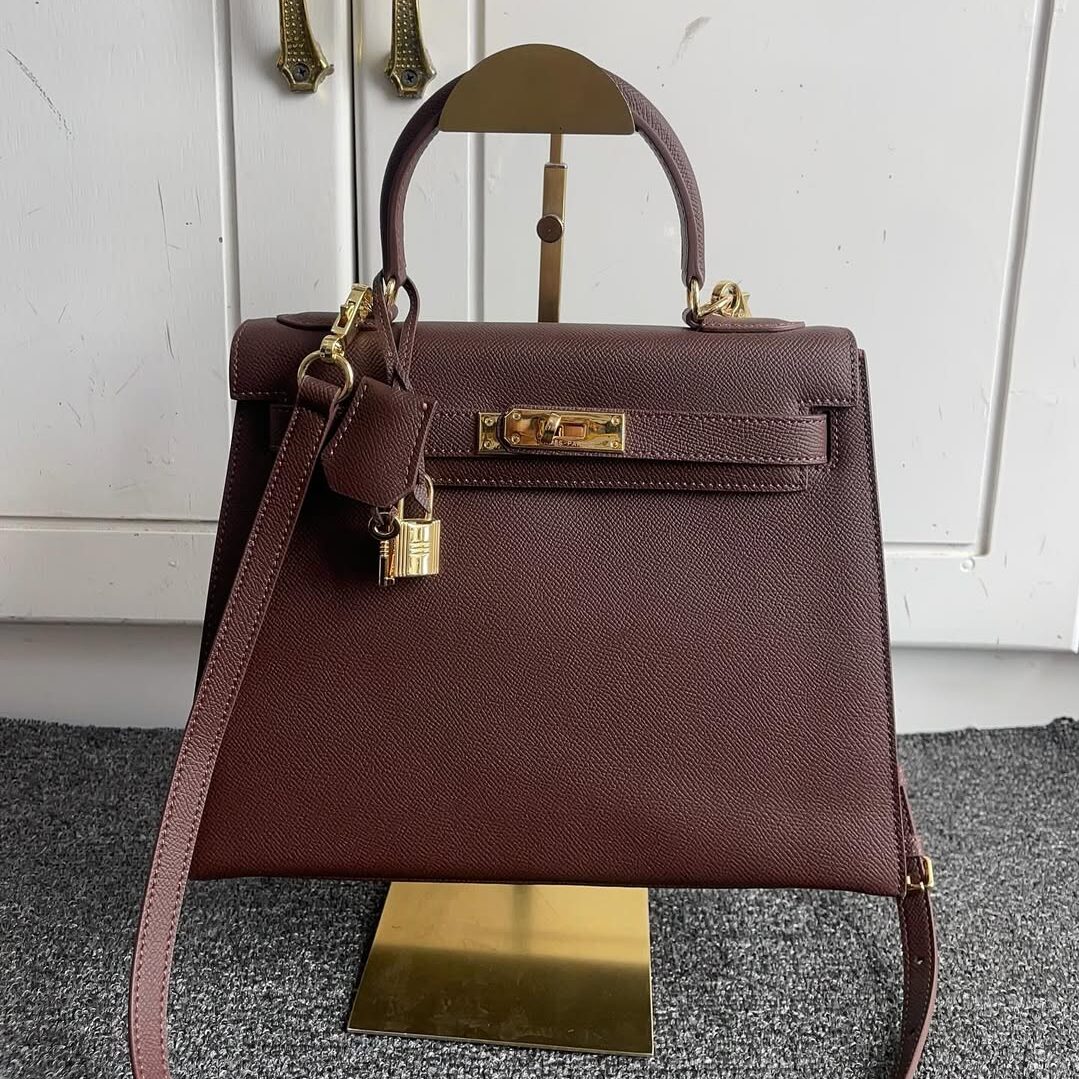 Hermès Kelly Sellier 25 in Rouge Sellier Epsom with Gold Hardware
