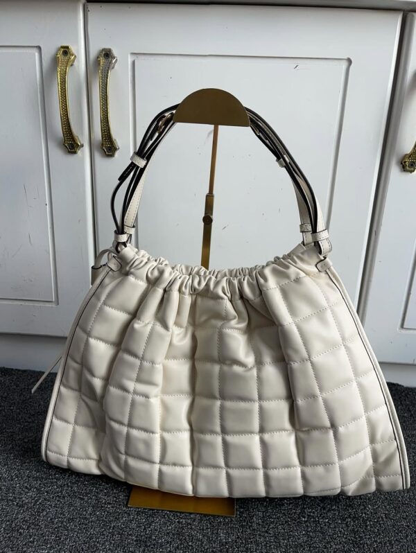 Gucci Deco Quilted Leather Tote Bag