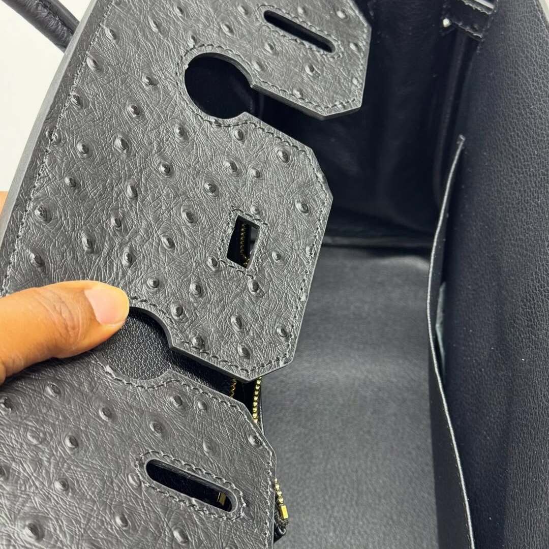 Hermès Birkin 30 in Black Ostrich Leather - Image 5