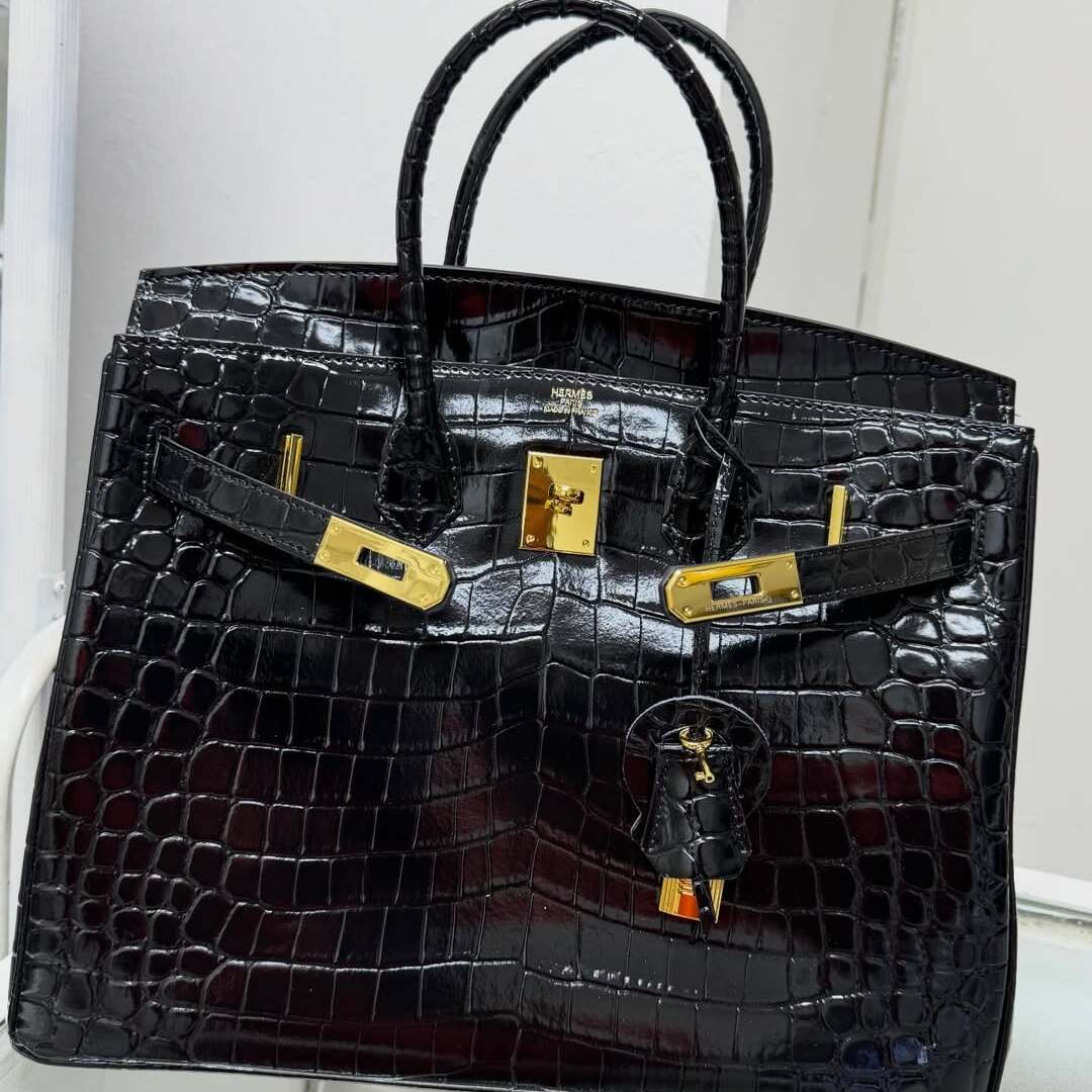Hermès Birkin 35 in Shiny Black Crocodile
