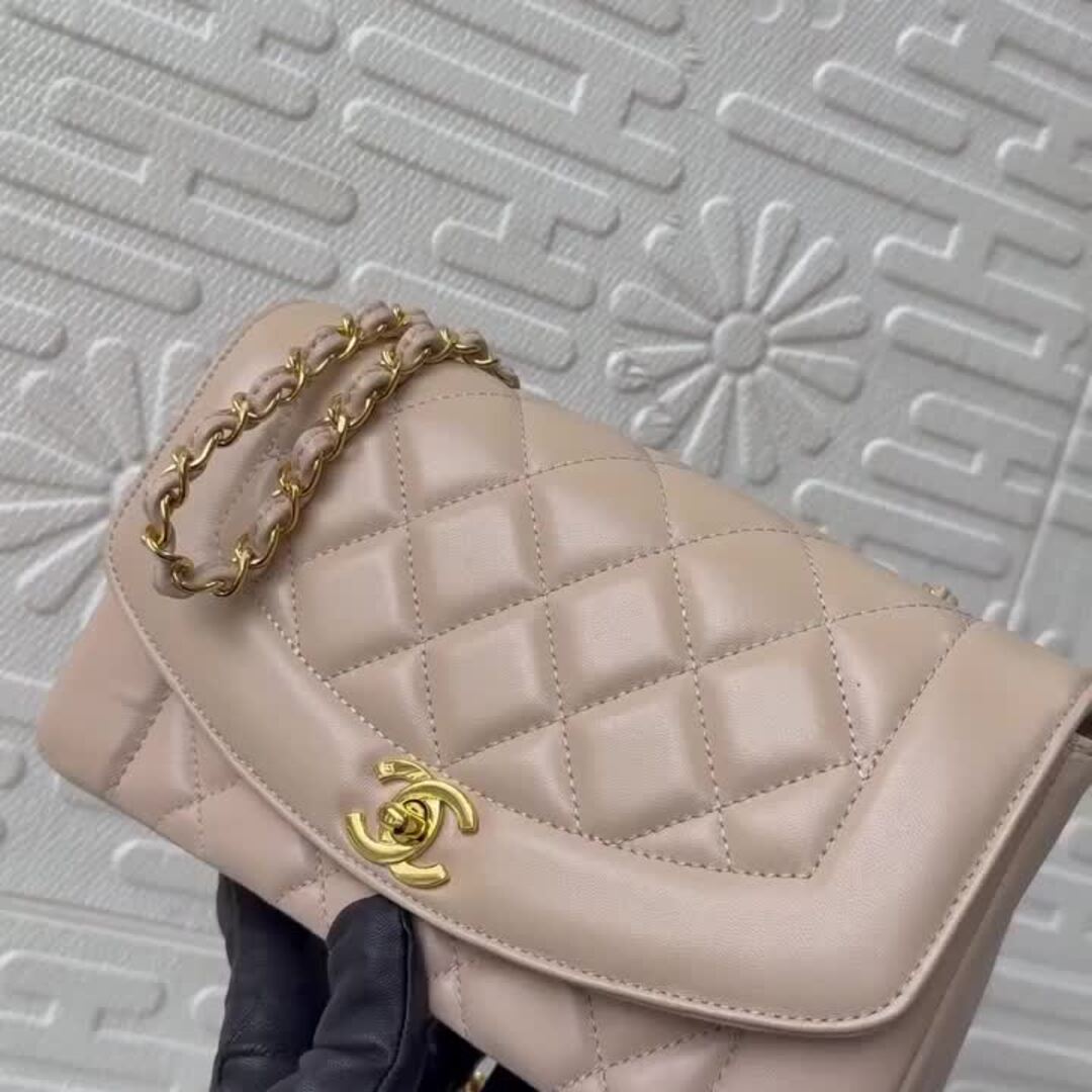 Chanel Diana bag