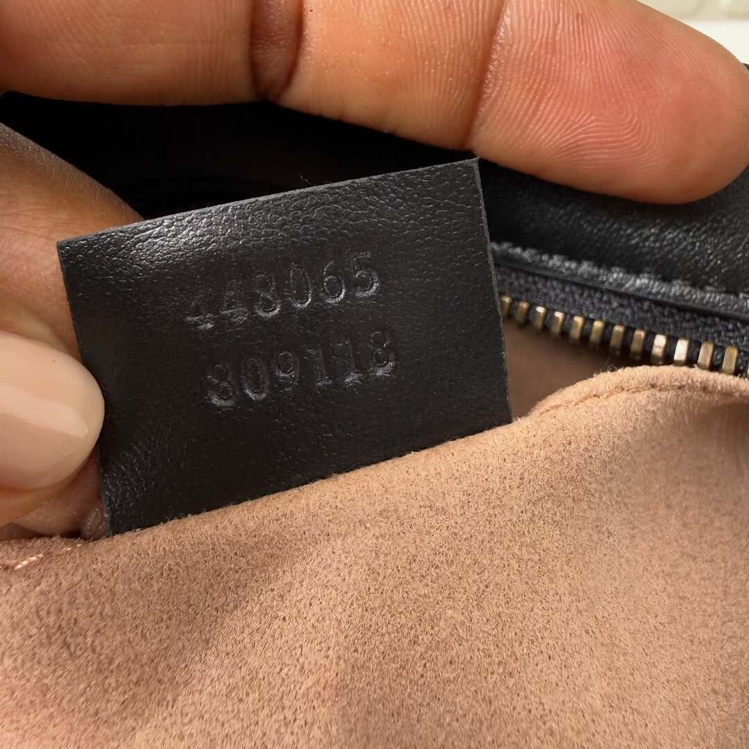 Gucci Small GG Marmont Shoulder Bag - Image 4