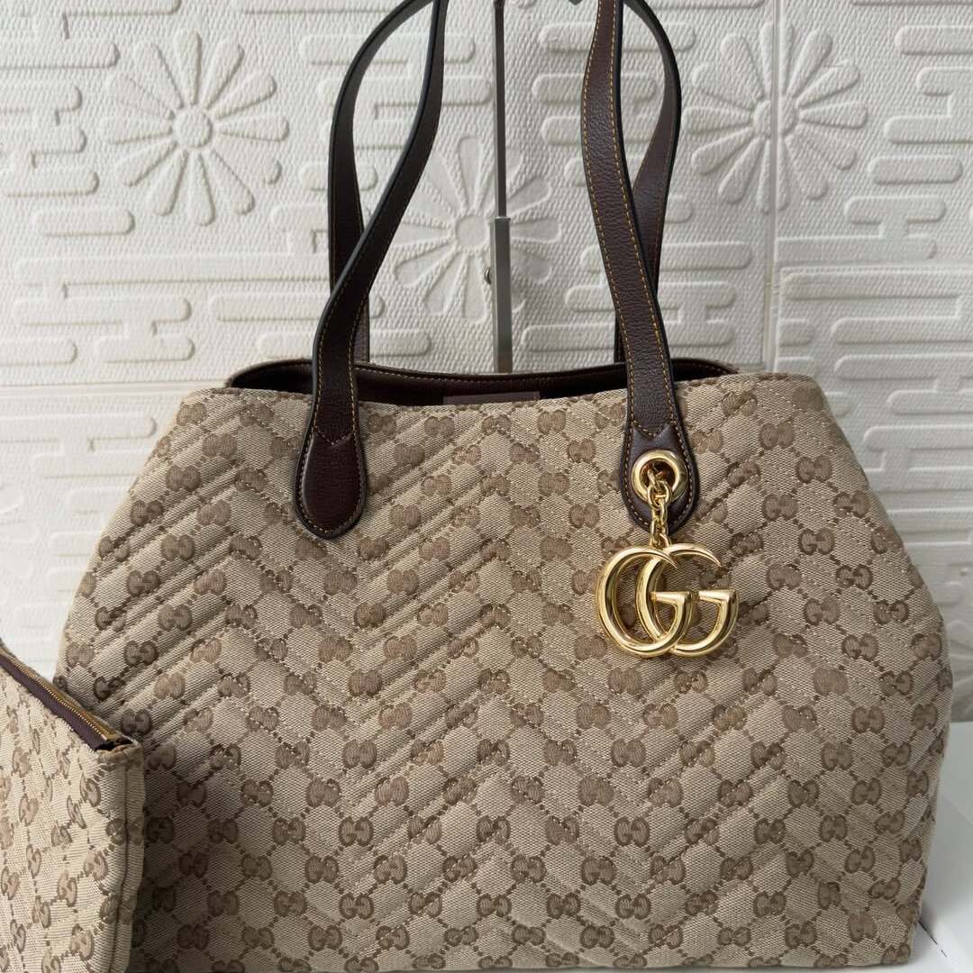 Gucci GG Marmont Medium Tote Bag - Image 2