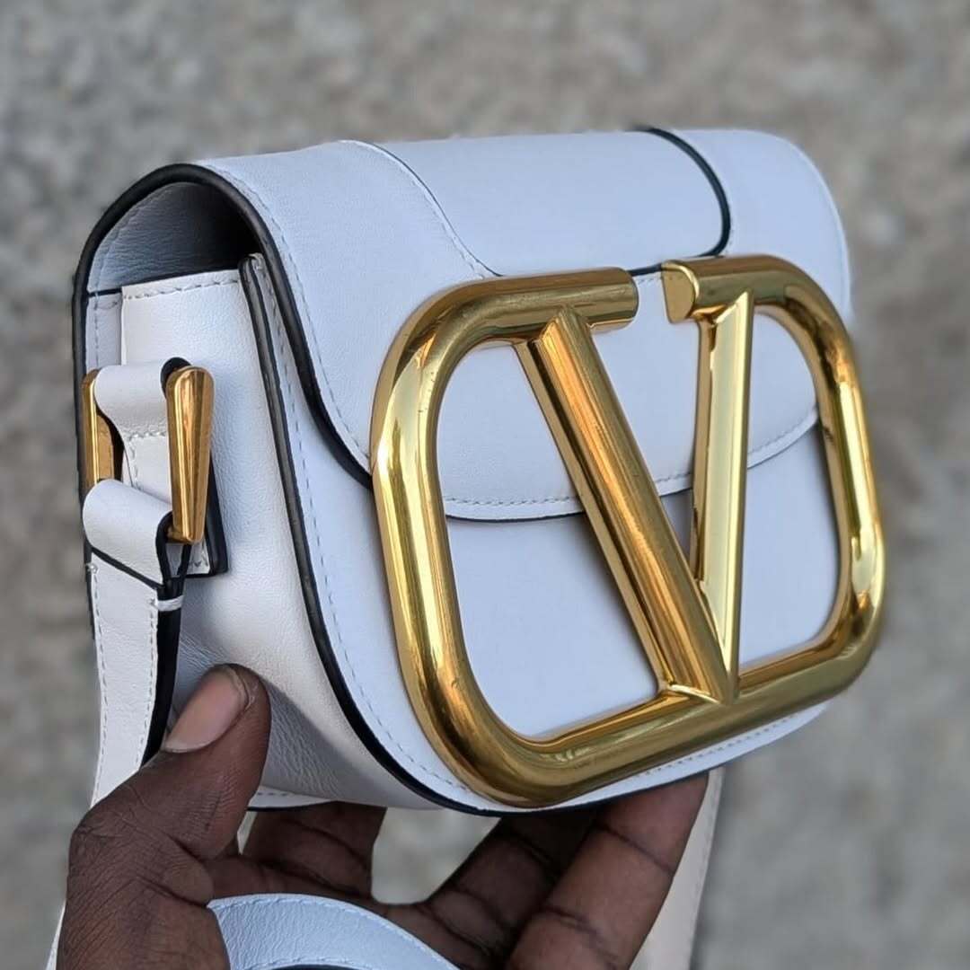 Valentino Garavani Supervee Small Shoulder Bag - Image 2