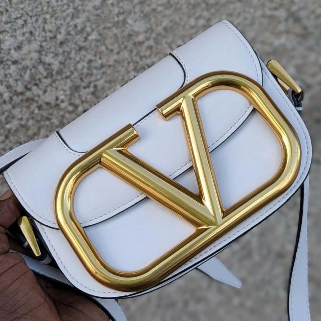 Valentino Garavani Supervee Small Shoulder Bag - Image 3