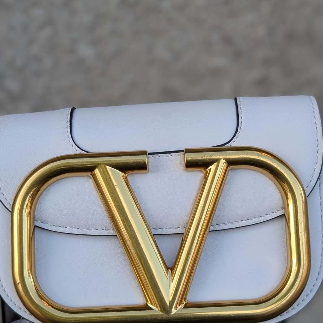 Valentino Garavani Supervee Small Shoulder Bag - Image 6
