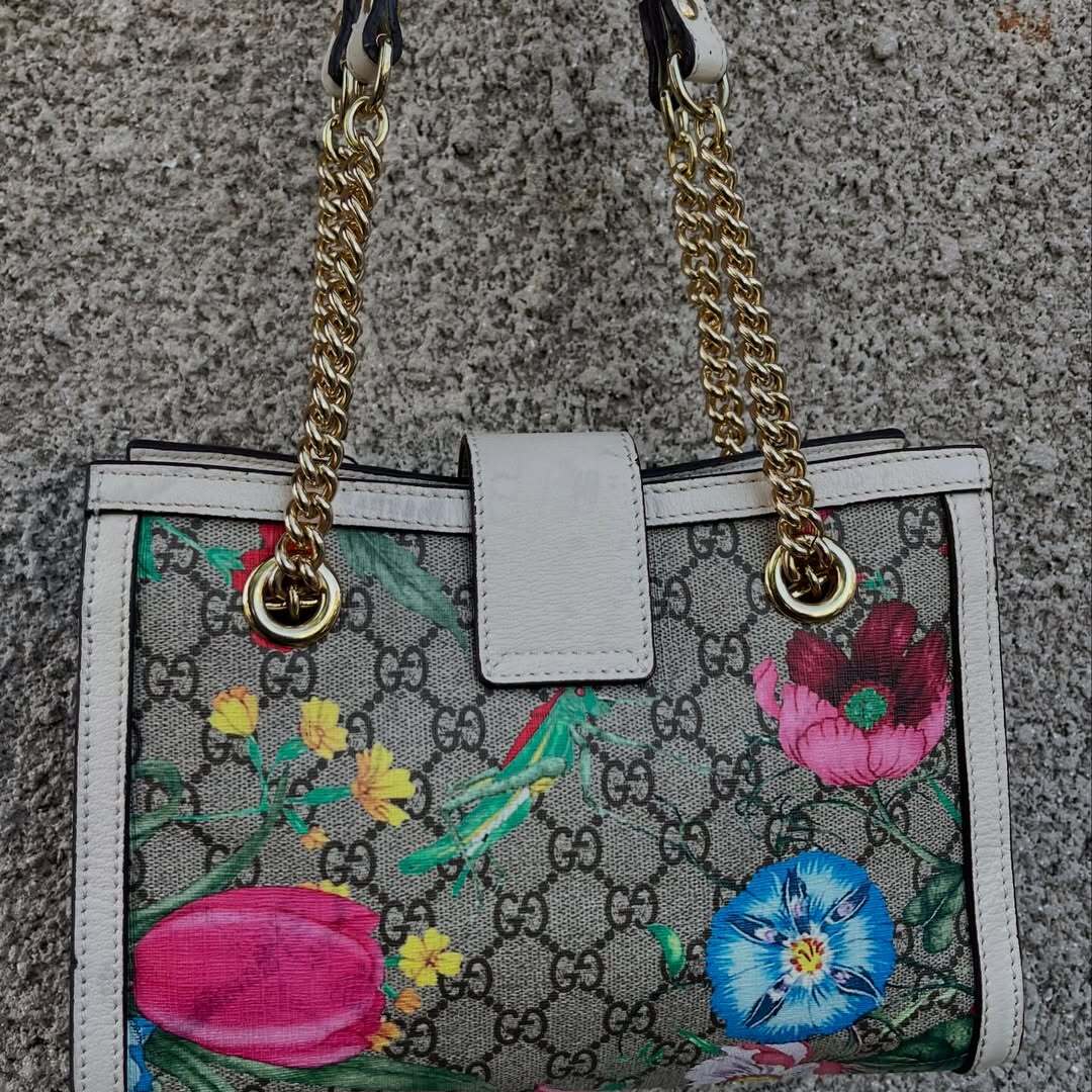 Gucci Padlock Flora Small GG Supreme Canvas Shoulder Bag - Image 3