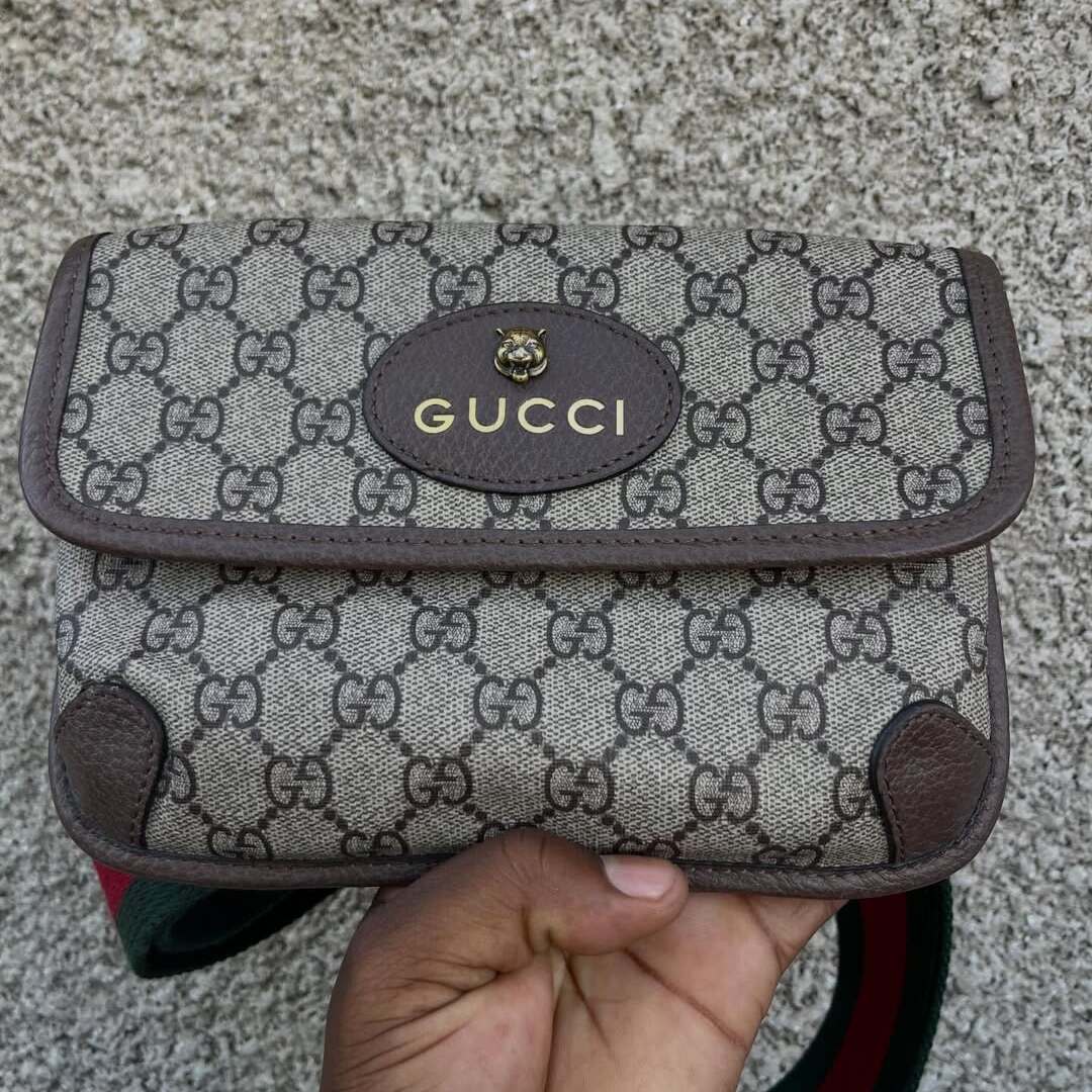 The Gucci Neo Vintage GG Supreme Belt Bag - Image 2