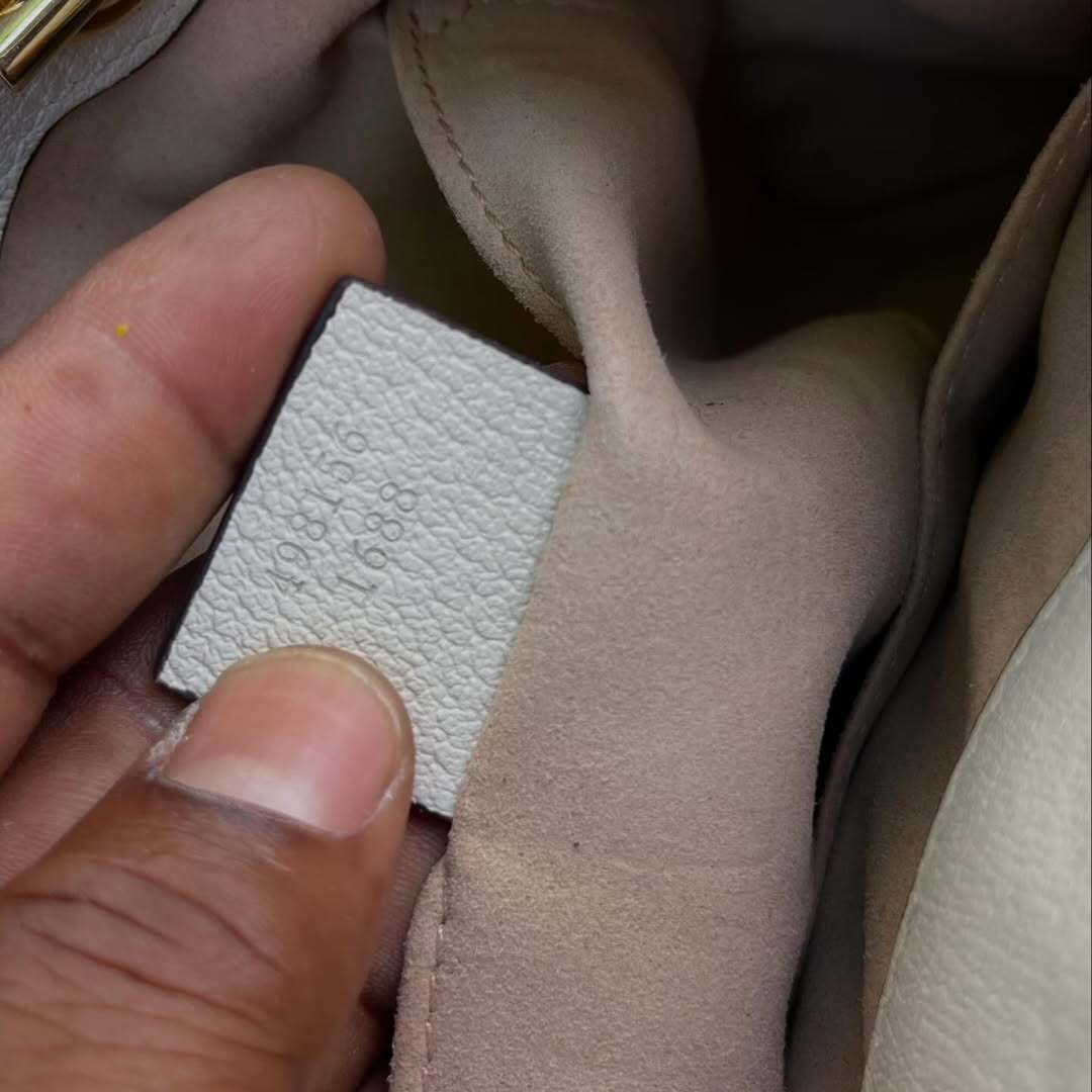 Gucci Padlock Flora Small GG Supreme Canvas Shoulder Bag - Image 9